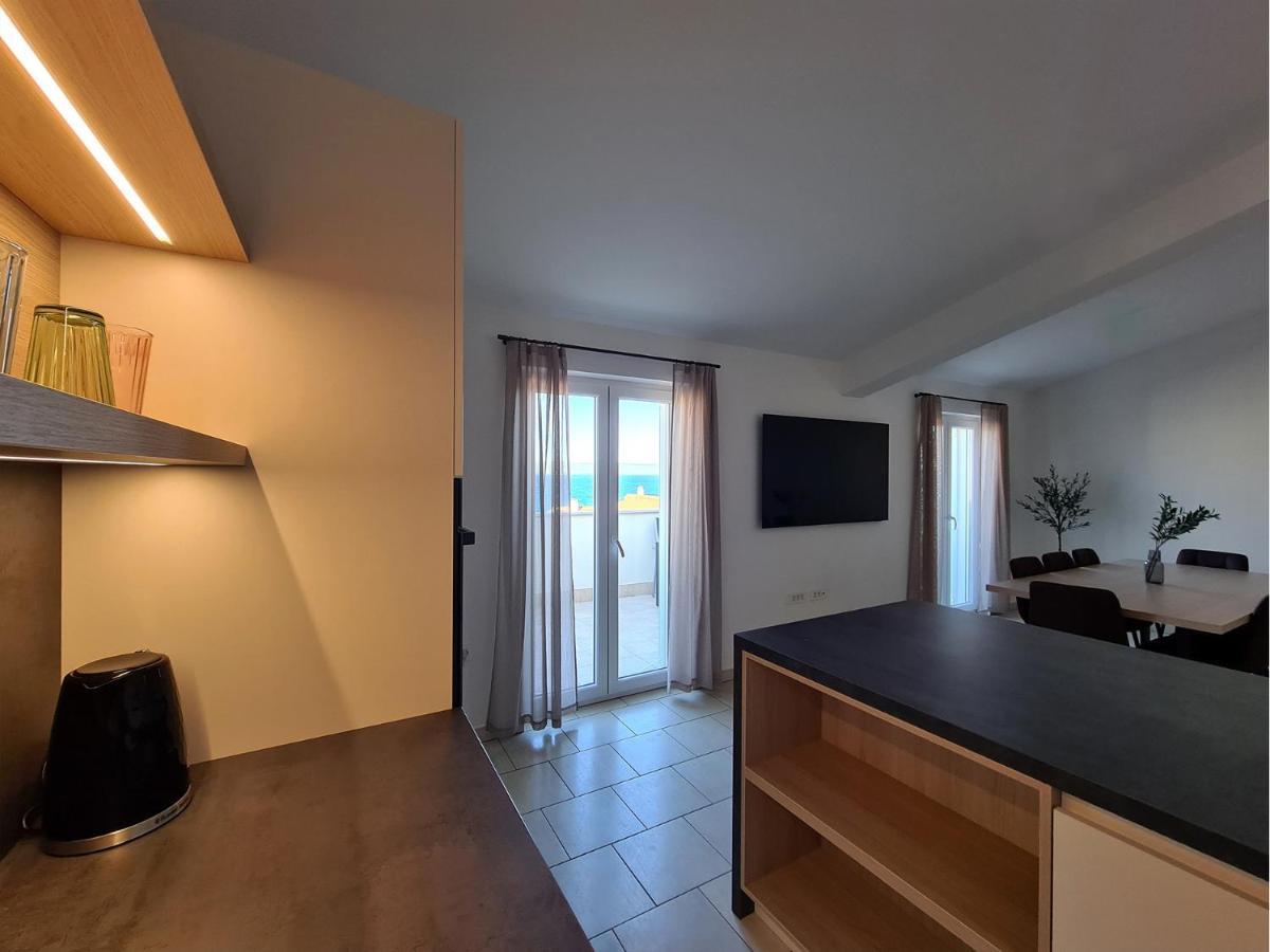 Orkula Apartments Pasman Ngoại thất bức ảnh