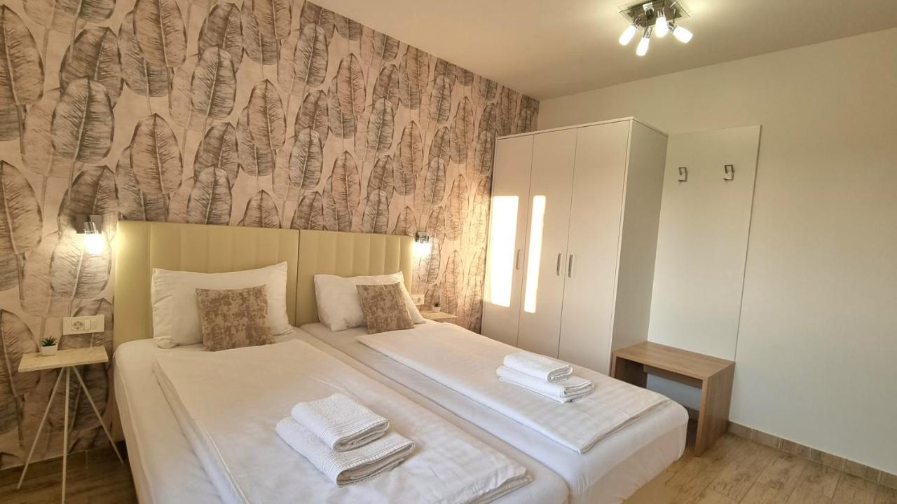 Orkula Apartments Pasman Ngoại thất bức ảnh