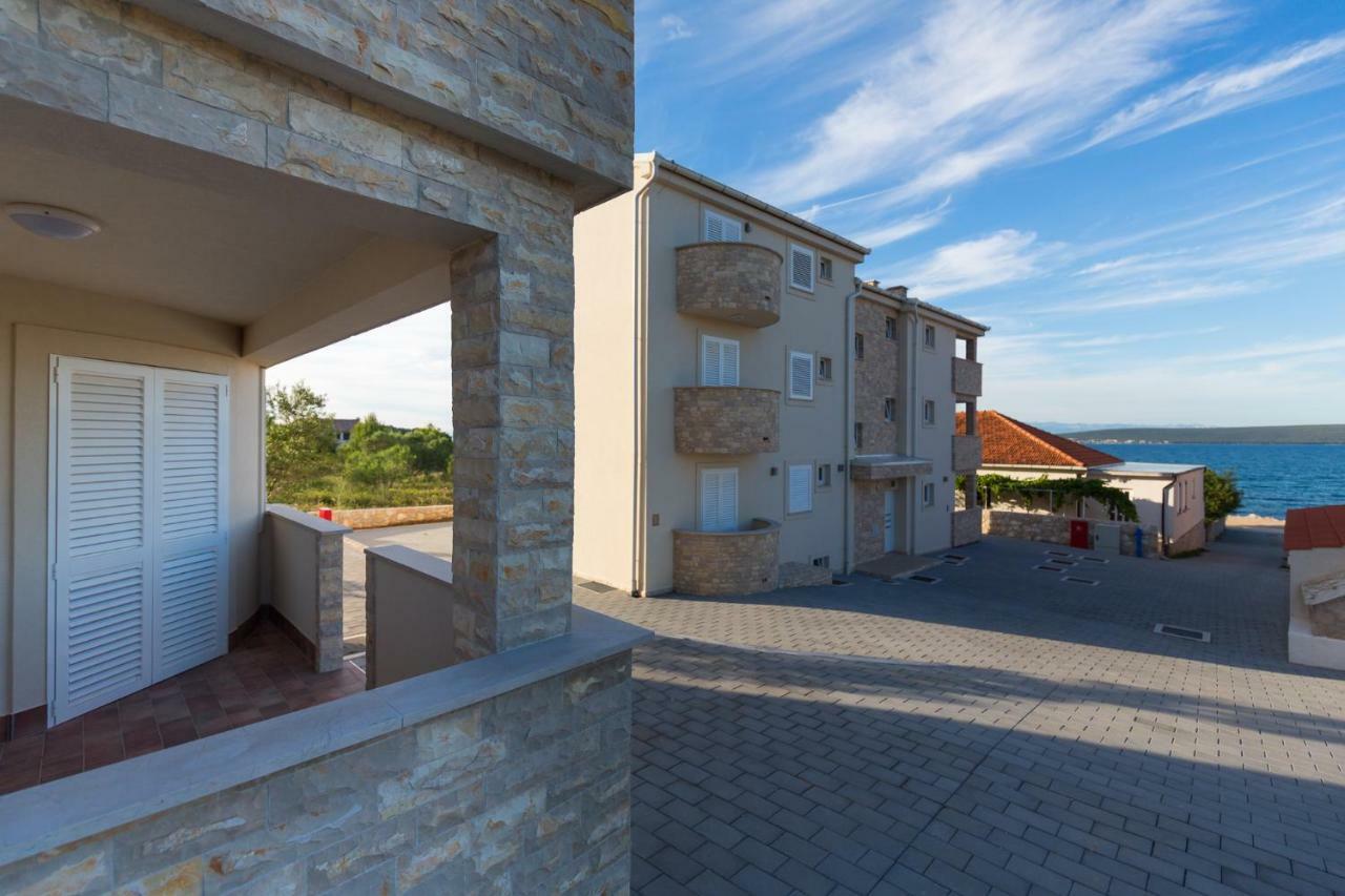 Orkula Apartments Pasman Ngoại thất bức ảnh